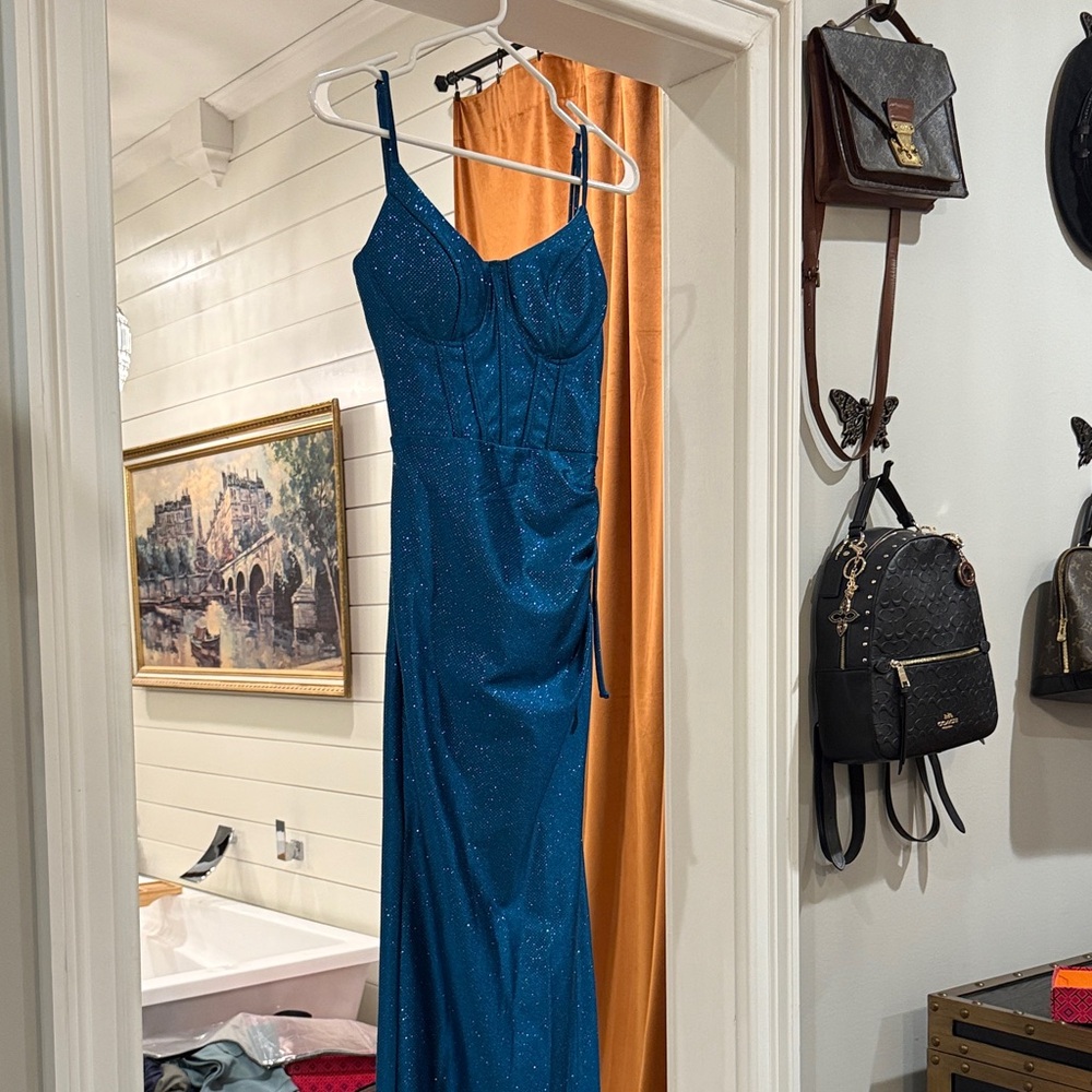 Elegant Blue Evening Dress